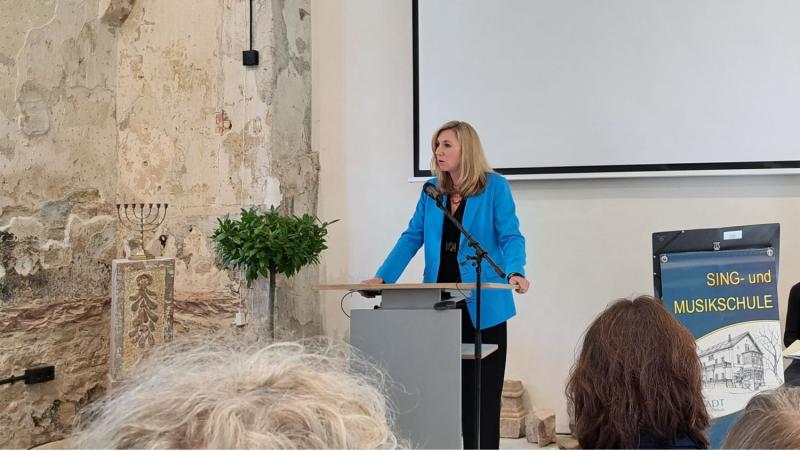 Anna Stolz, Bayer. Staatsministerin für Unterricht und Kultus