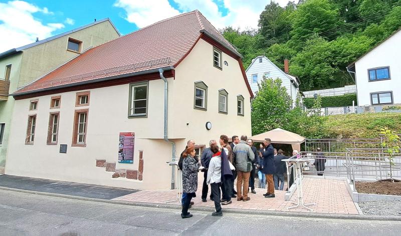 Sanierte ehemalige Synagoge Laudenbach